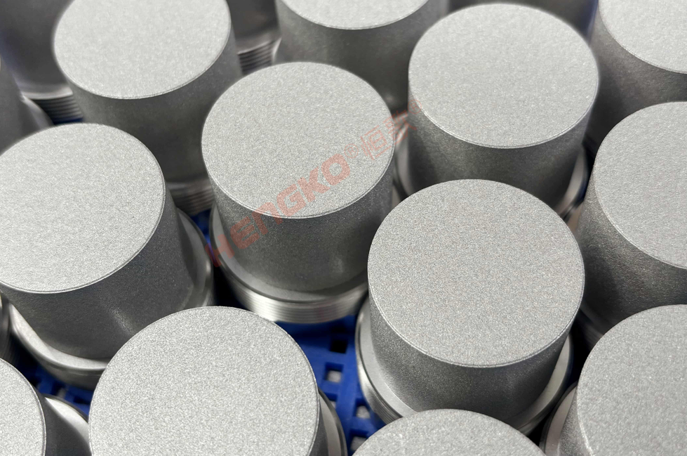 專業(yè)制造不銹鋼燒結(jié)濾芯，滿足多元工業(yè)過濾需求！